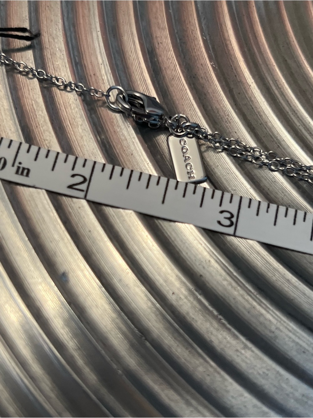 Coach Silver Heart Pendant Necklace with Signature hangtag, care card and dusty. - Picture 7 of 10